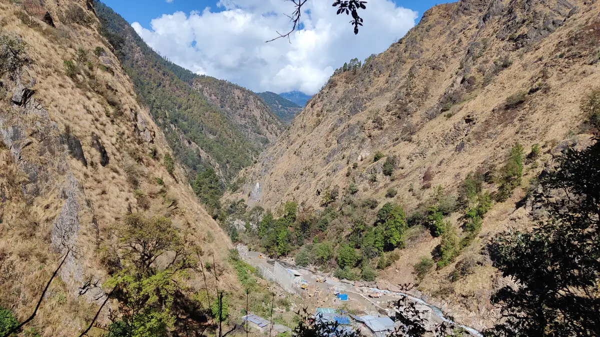Die Schlucht des Langtang Khola oberhalb von Syabrubesi